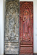 Y 2 Bas- Relief:2Heihgt, 2 metres(+60cn for the red) Total 2 Withs equale =98 cm  USD 2200 each 